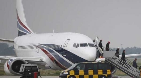 angajatii guvernului si au planificat peste 470 deplasari in 50 mari orase precum paris si new york