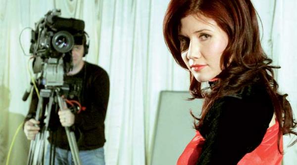 spionajul si televiziunea fac casa buna