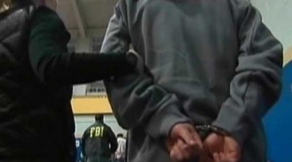 fbi a dat cu bolidul printre mafioti 127 de membri ai cosa nostra arestati in sua