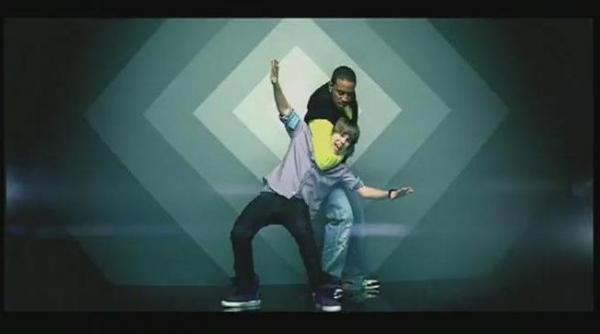 justin bieber are cel mai vizualizat videoclip din istoria youtube