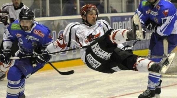 hochei pe gheata miercurea ciuc a castigat liga mol