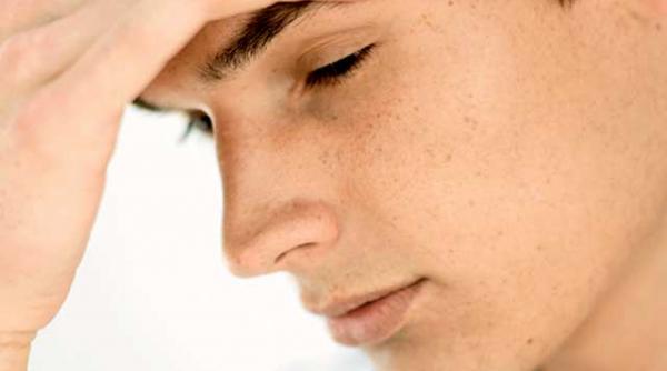 fii barbat si mergi la medic