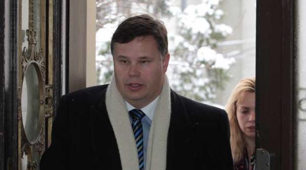 fmi nu mai vrea sa auda de datorii neachitate