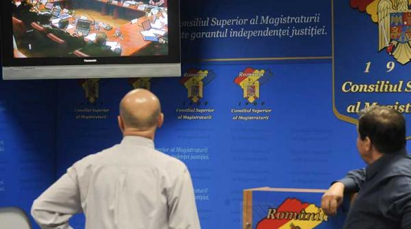 curtea constitutionala alegerile pentru csm se reiau