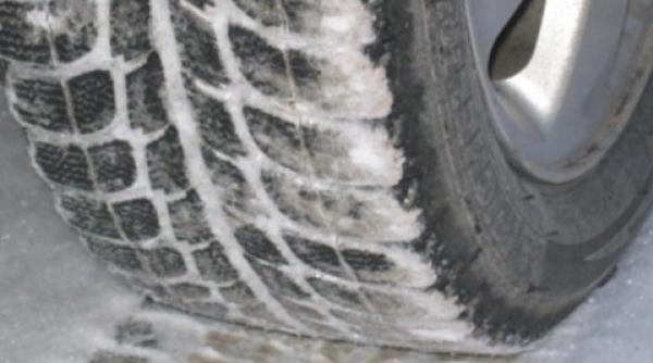 soferii obligati sa isi echipeze masinile cu anvelope de iarna sau all season