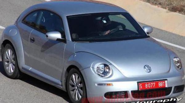 broscuta noua la volkswagen vezi imagini cu vw beetle 2012