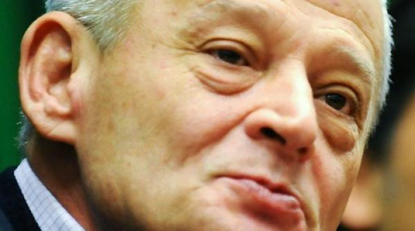 oprescu problema cainilor comunitari fel ca si acum 10 ani