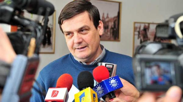 snlo a pompat milioane de euro in echipa lui condescu