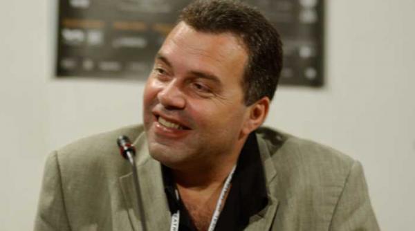 romanii in discutii publice la londra