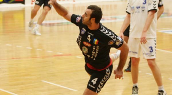 pivotul marius mocanu imprumutat de hcm la u cluj