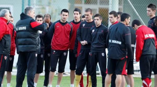 dinamo isi prelungeste cantonamentul din antalya