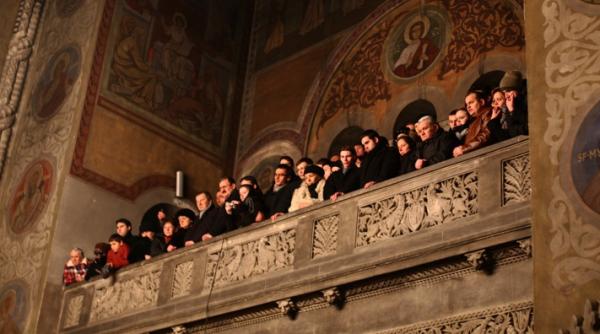 mii de oameni si au luat adio de la mitropolitul bartolomeu anania