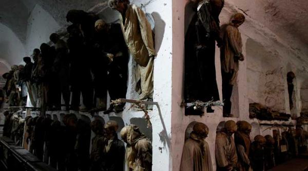 catacombele din palermo