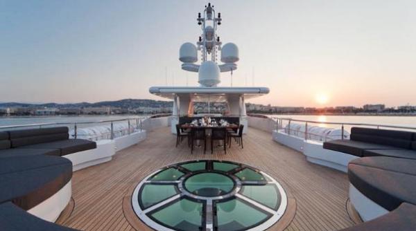 presedintele rus si a tras iaht de 42 milioane de dolari