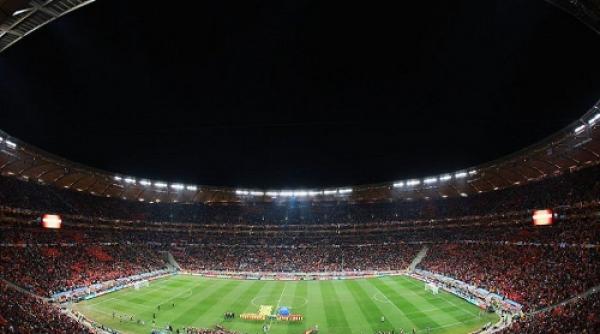 stadionul finalei cm 2010 a ramas in bezna