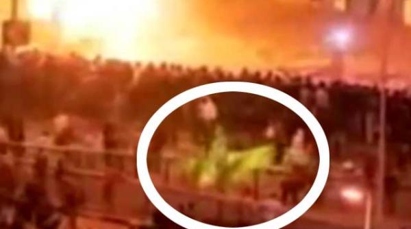 unul din calaretii apocalipsei in piata tahrir din cairo video