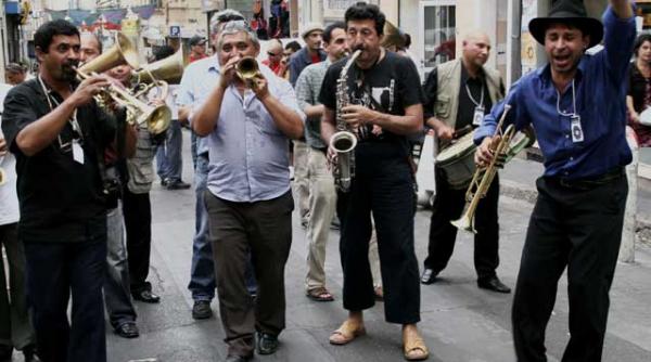 vagabontu milionar din vaslui