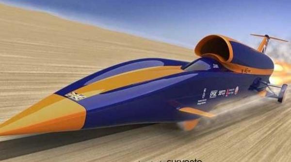 vezi cea mai rapida masina din lume va atinge 1600km h
