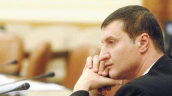 coalitia l a scapat pe pasat de arestare