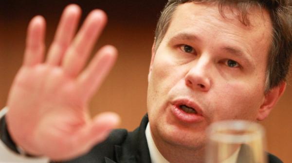 franks tintele de deficit bugetar pentru 2011 si 2012 sunt realizabile