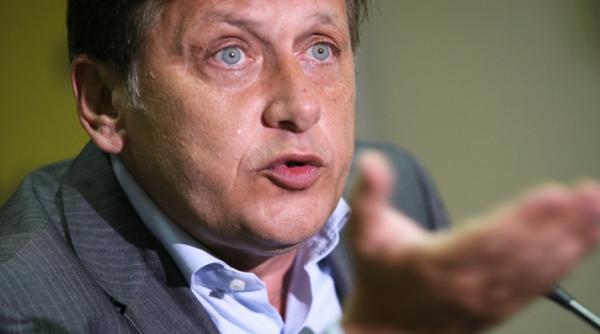 antonescu nu vrea sa polemizeze cu postacul de la cotroceni