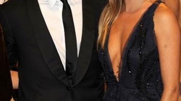 jude law s a despartit de sienna miller