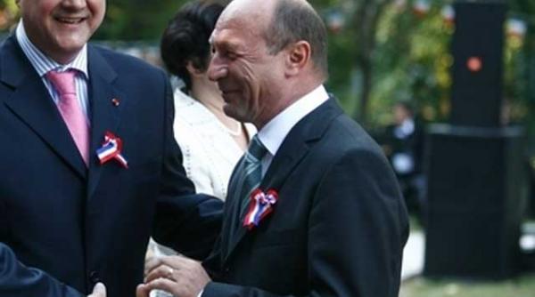 adrian nastase basescu e o mizerie de om
