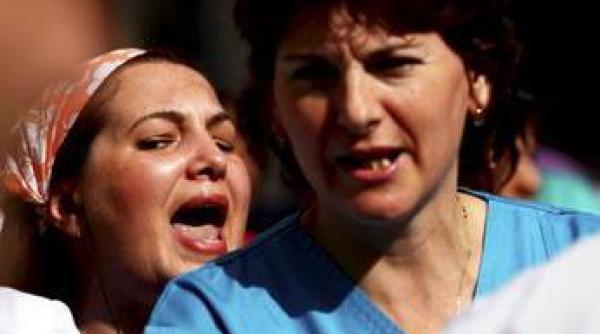 proteste in tara fata de comasarea si desfiintarea spitalelor