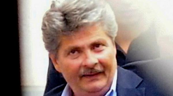 vintu porneste la vanatoare de basescu