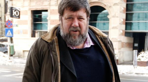 hossu ma asteptam sa ne verifice averile ma mir cum de nu ne aresteaza dna ul