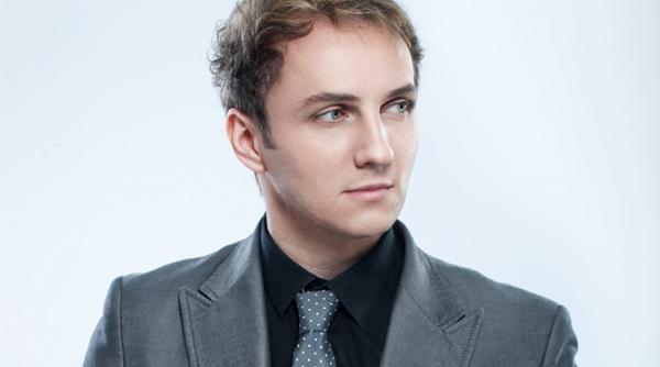 traistariu incepe revolutia impotriva pitipoancelor si chilotatelor de la tv