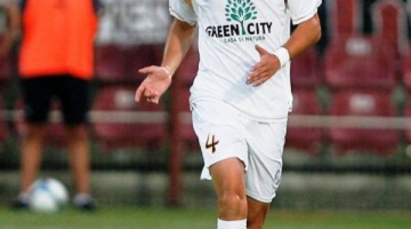 dinamo l a transferat pe ersin mehmedovici de la urziceni