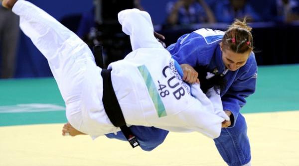 alina dumitru si corina caprioriu bronz la dusseldorf grand prix