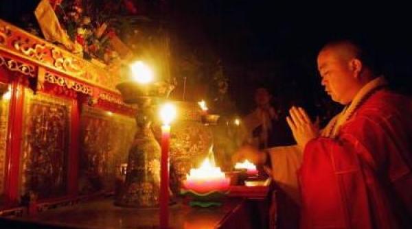 calugarii shaolin prevad cutremure violente si foamete