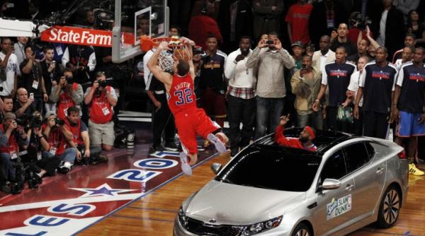 slam dunk peste masina video