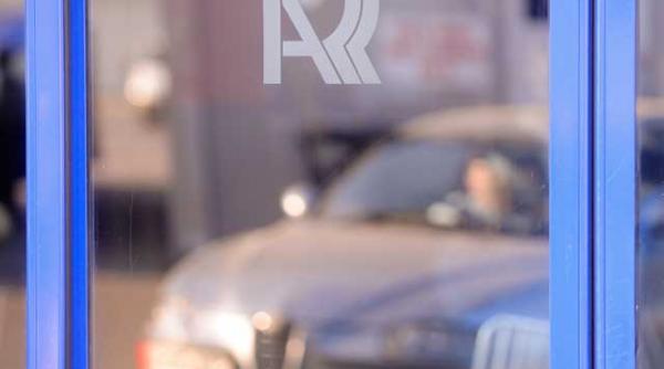 statul asteapta doua miliarde din taxa auto