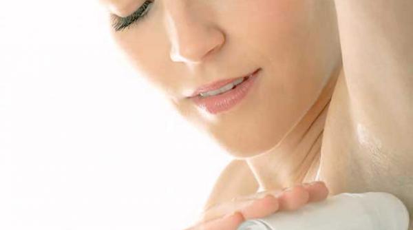 deodorant sau antiperspirant