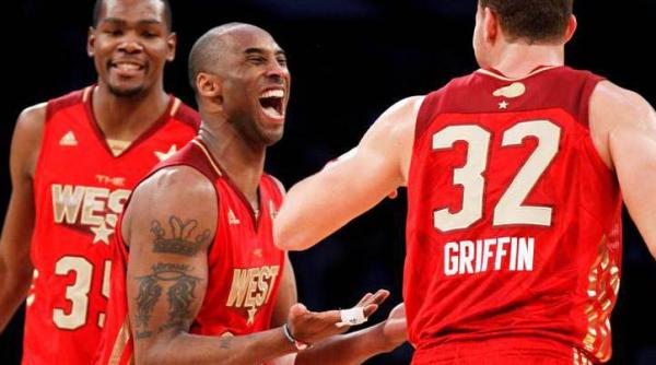 vestul s a impus in all star game kobe bryant a fost ales mvp