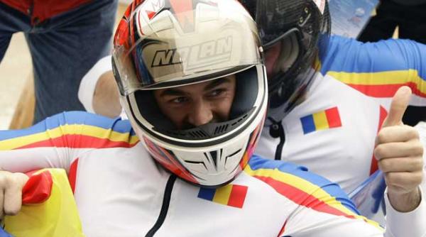 un loc 8 cat un titlu de campioni mondiali