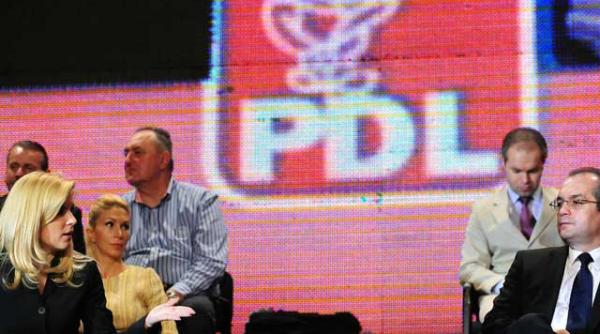 cezar preda udrea vaneaza capul lui boc