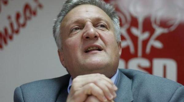 cindrea guvernul urmareste sa disponibilizeze 20 000 de bugetari