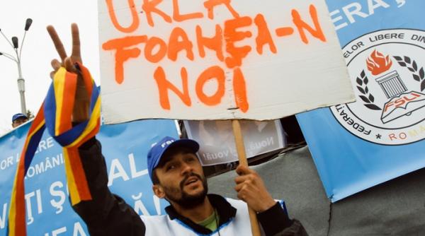 profesorii vor picheta ministerul educatiei in perioada 2 4 martie