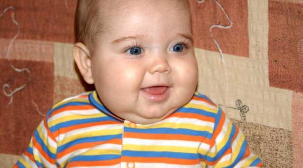 tinut in viata cu transfuzii