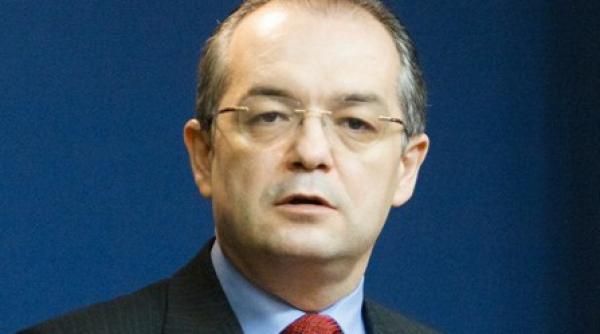 boc contributiile sociale vor fi reduse din a doua jumatate a anului