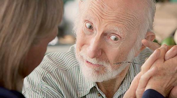 nu uitati persoanele cu alzheimer