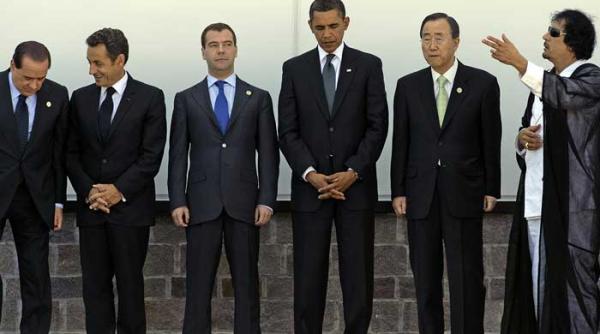 gaddafi cu averea n pom