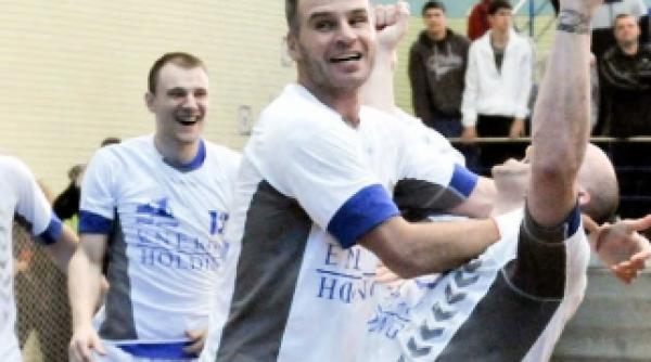 handbal ucm resita vardar skopje in sferturile cupei cupelor