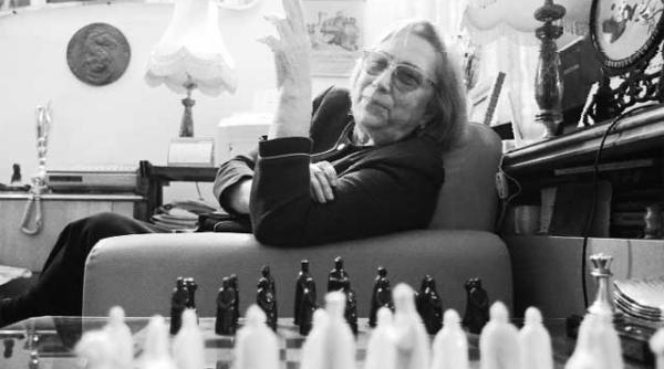 elisabeta polihroniade diferenta dintre sah si viata in sah nu se triseaza