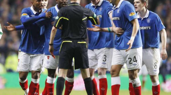 video un nou meci tensionat intre celtic si rangers