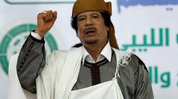 gaddafi pleaca daca i se asigura securitatea si i se dau banii